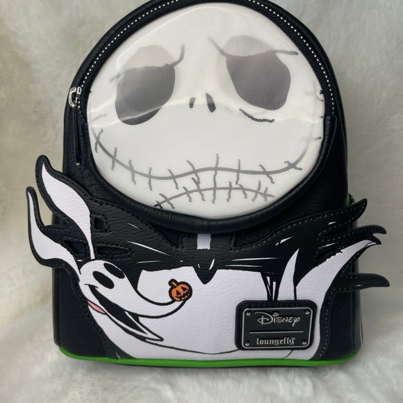 *NEW* Disney Loungefly Nightmare Before Christmas Backpack - Picture 3 of 8